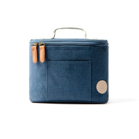 bleu (± PMS 19-4118)