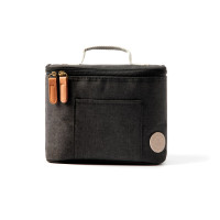 noir (± PMS 19-0405)