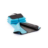 bleu clair (± PMS 2995)