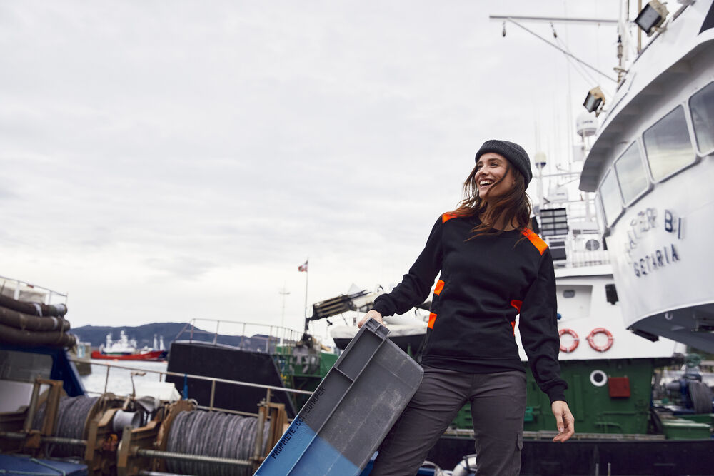 Clique - Ambition Roundneck Pistol S