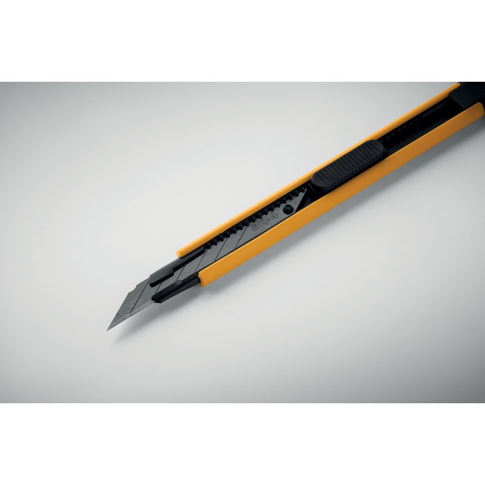 BLADE - Petit cutter rétractable