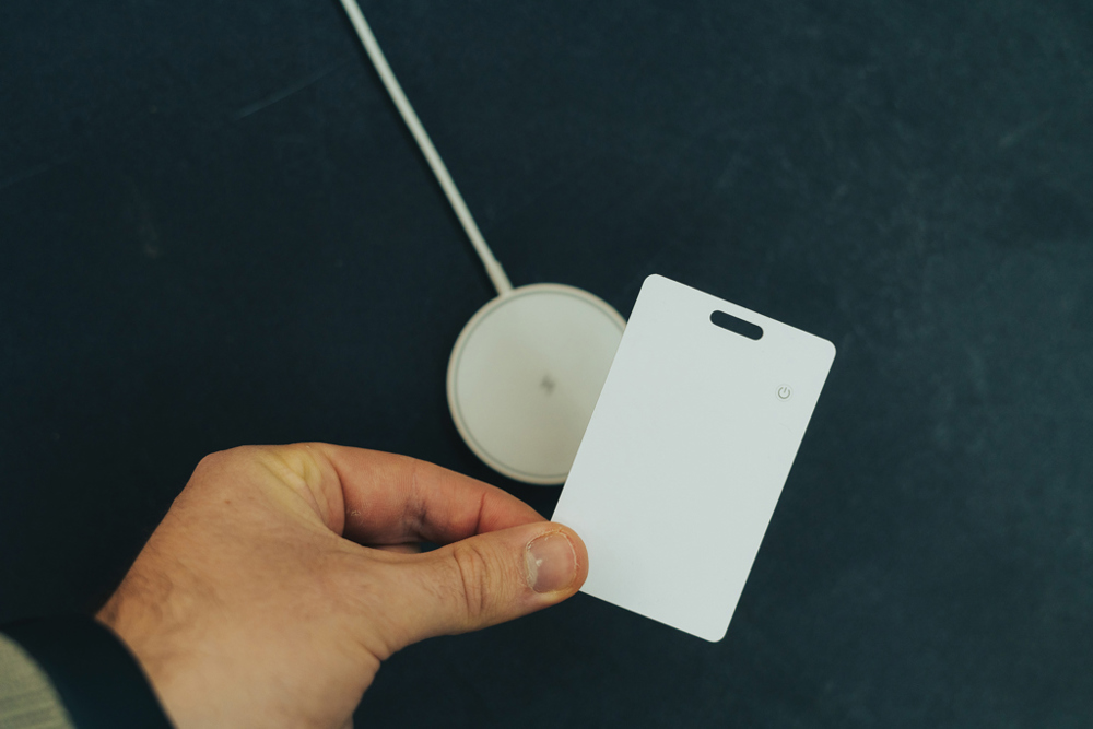 Carte de géolocalisation rechargeable en ABS RCS Findit