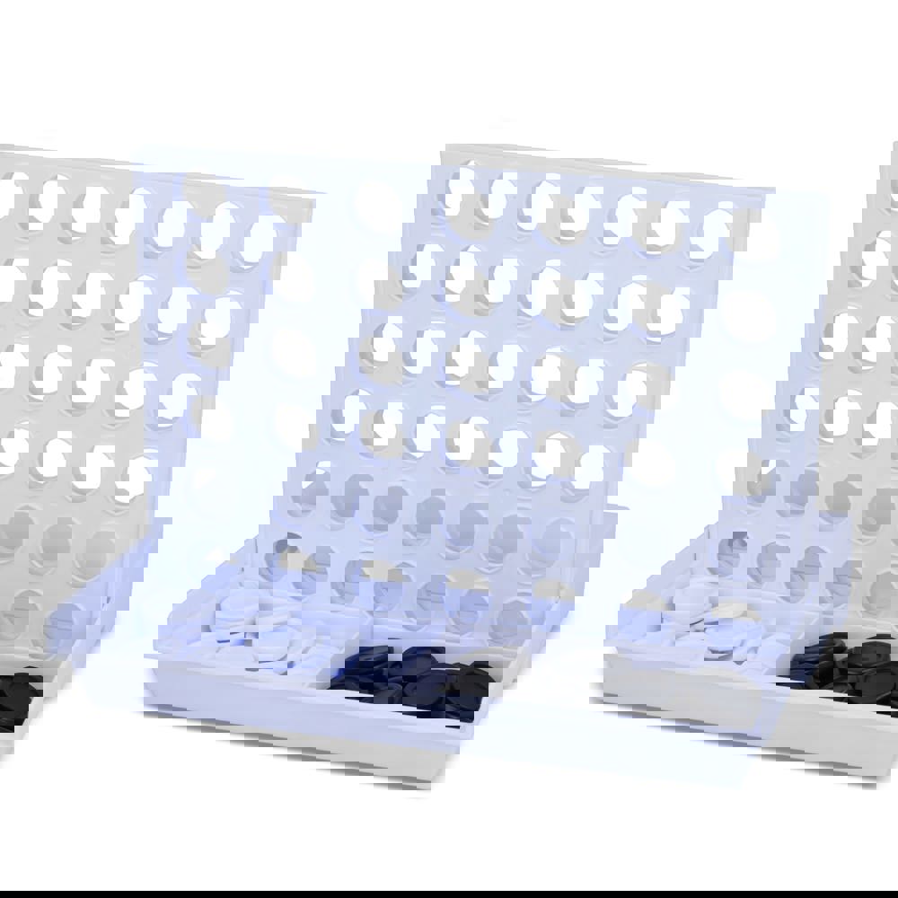 4 op een rij spel van gerecyclede materialen