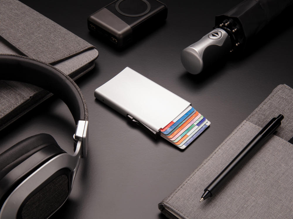 Porte cartes anti-RFID en aluminium