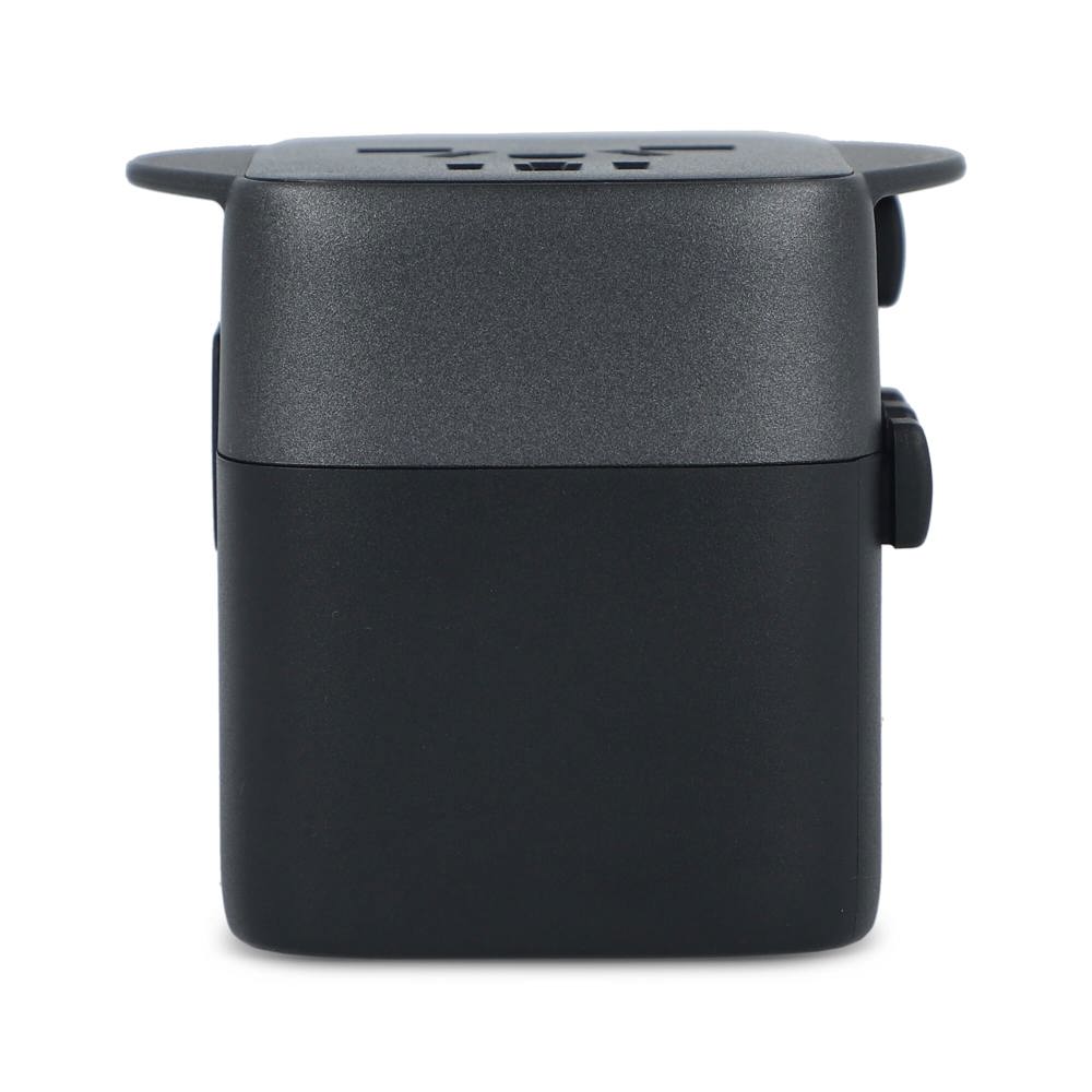 4030 | Adaptateur de voyage PowerPro en plastique recyclé
