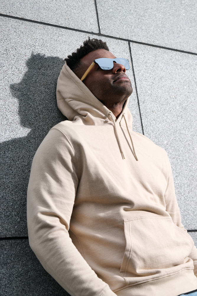 Prism RCS zonnebril van r-plastic met bamboe montuur