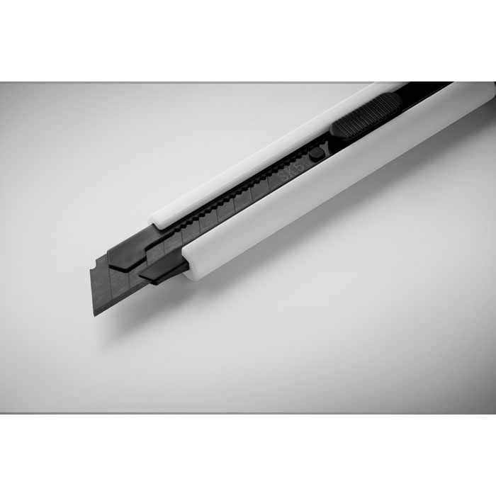BLADE + - Grand cutter rétractable